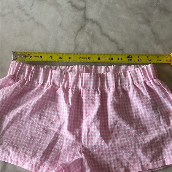 Edikted Gingham Boxer Shorts - Picture 9 of 11
